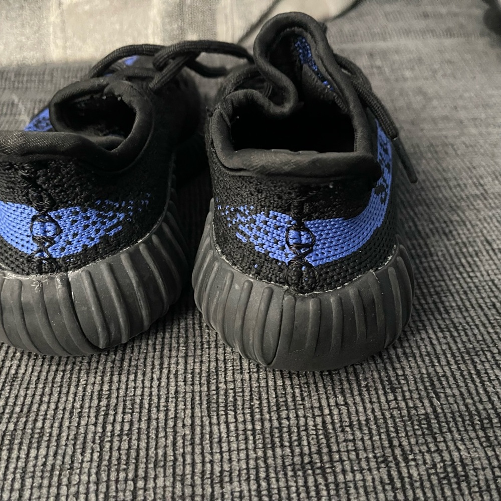 Adidas Kids Black and Blue Sneakers size 12 big boys - Picture 2 of 7